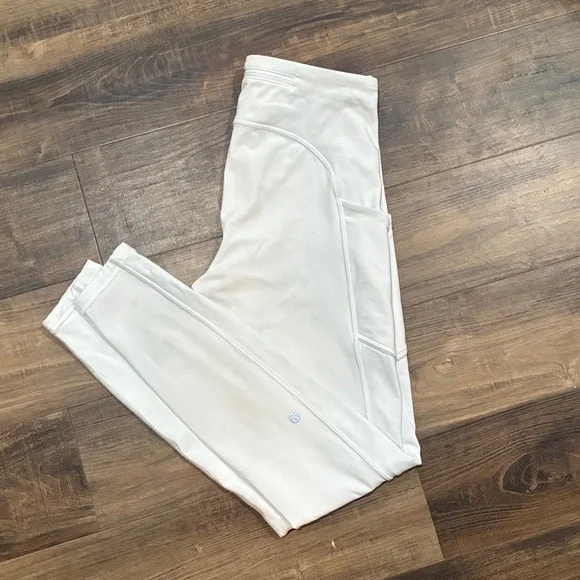 Lululemon Leggings size 6 - Picture 1 of 7